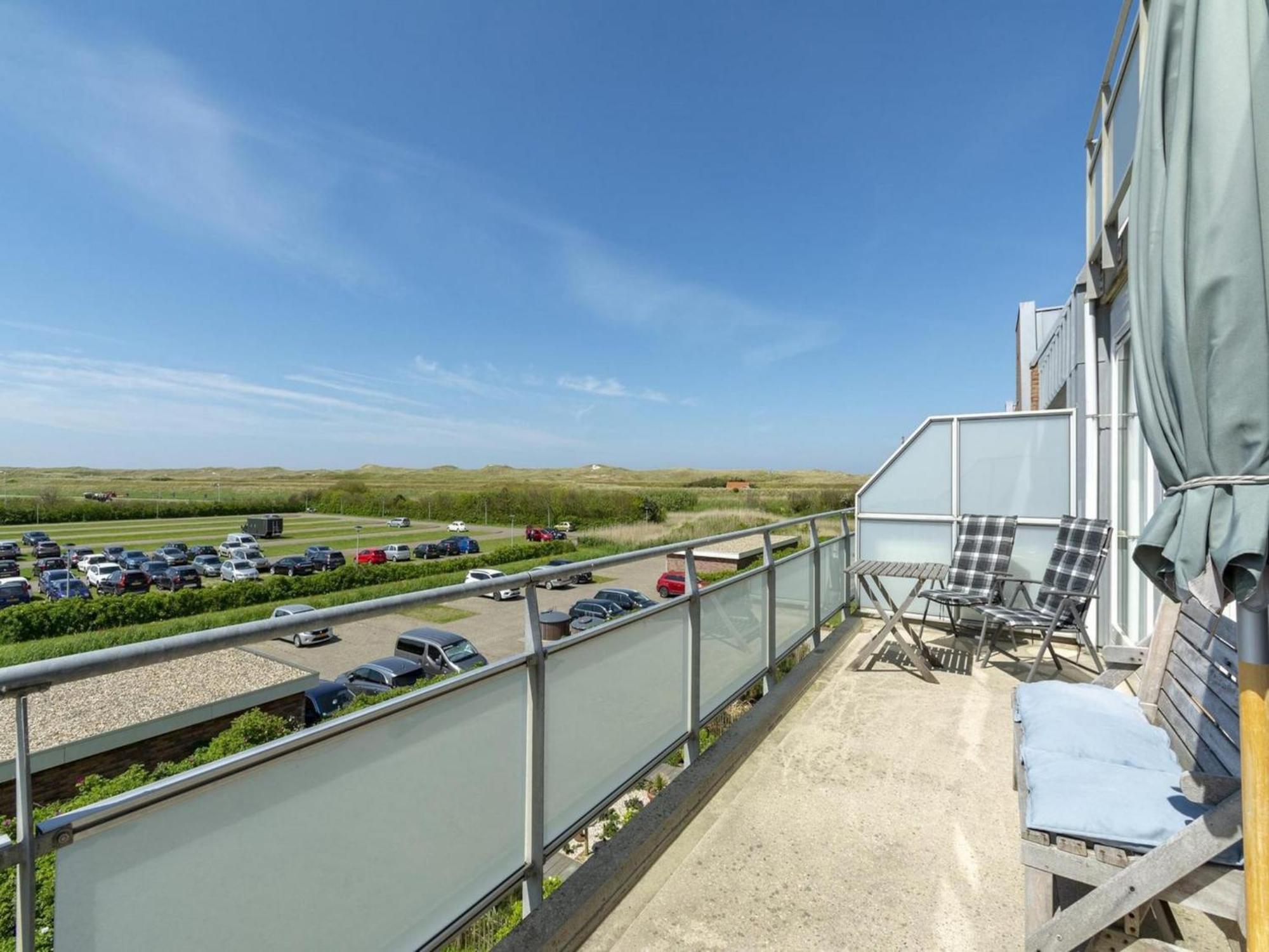 Alluring Coastal Apartment Callantsoog Exterior photo