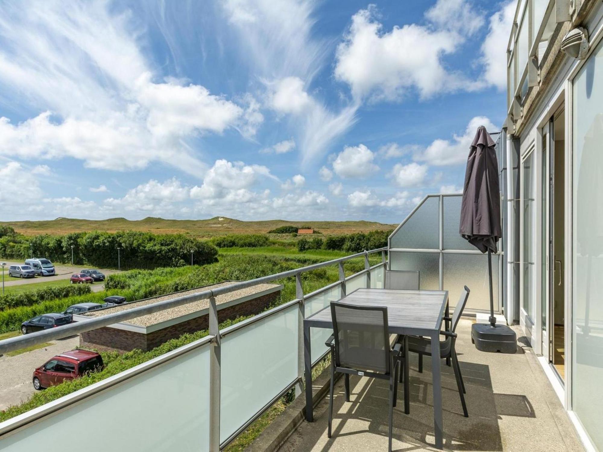 Alluring Coastal Apartment Callantsoog Exterior photo